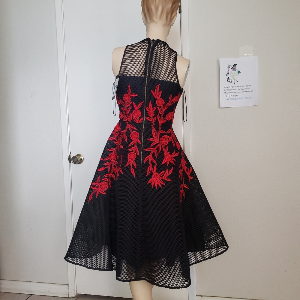 Sachin babi black red embroidered dress, tag size 0, chest 34.5 waist 27